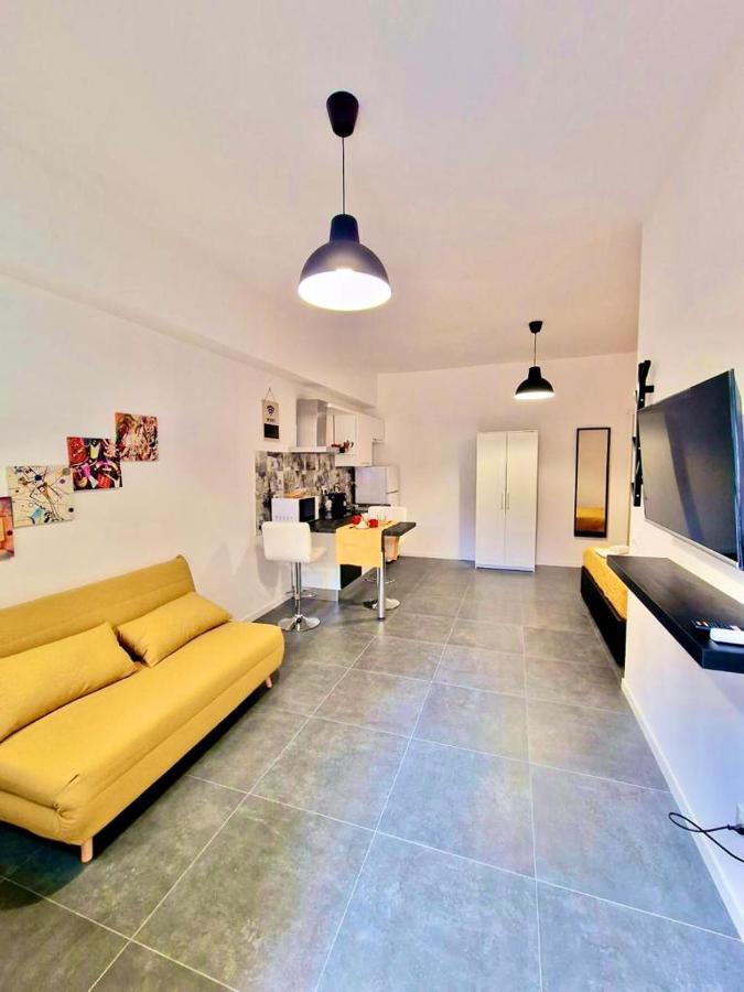 Friendlyhouse Apartment Bologna Bagian luar foto